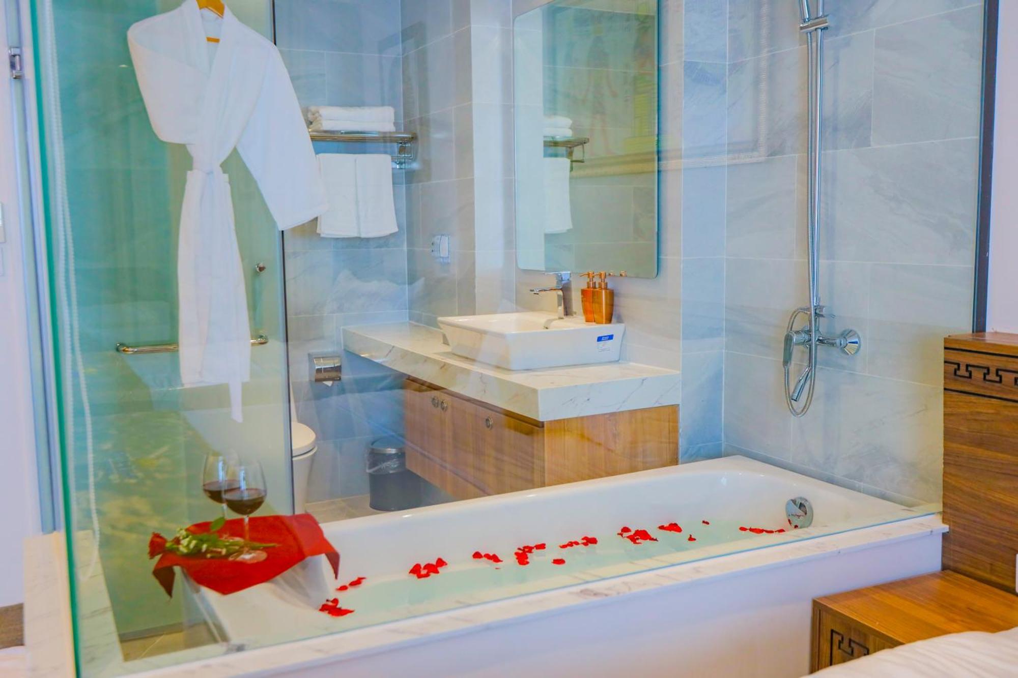 Pharaoh Boutique Hotel Danang Zewnętrze zdjęcie